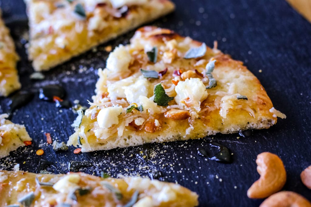 Photo of honey and goat cheese pizza