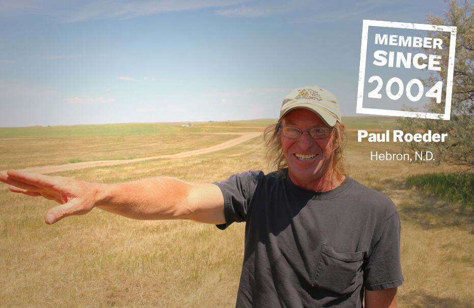 Photo of beekeeper Paul Roeder.